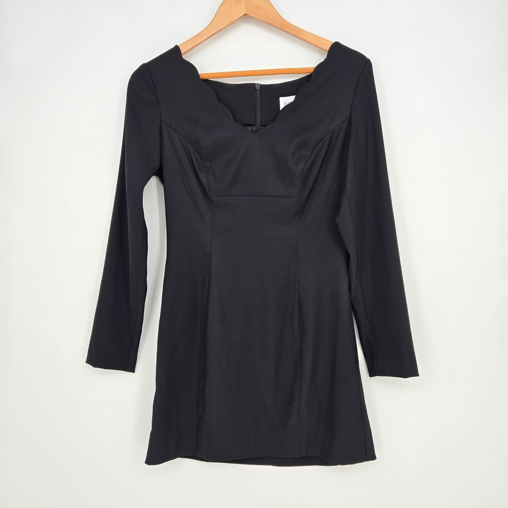 Vtg Hugo Buscati Black Scalloped V-Neck LS Mini Dress Womens 6 LBD Cocktail